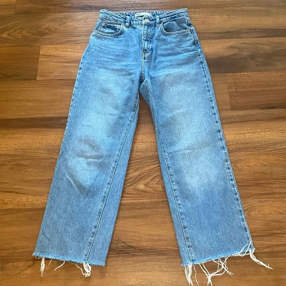 Zara Light Straight Jeans - Picture 5 of 10